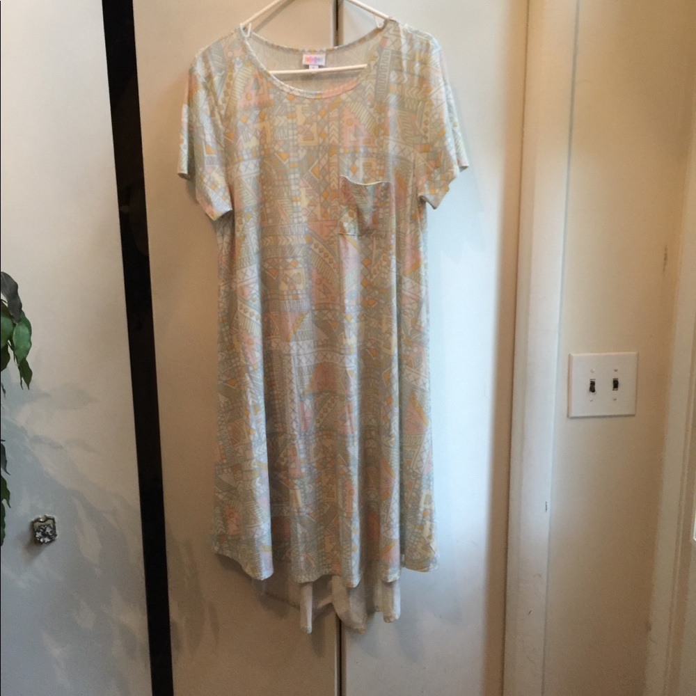 LuLaRoe XL Carly